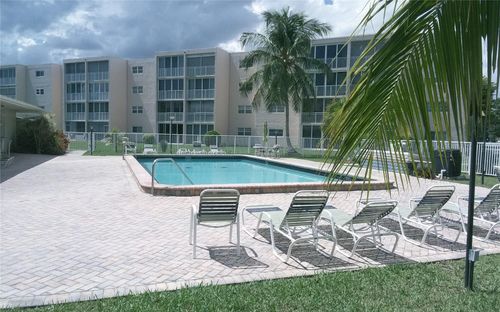 apt-302-206 Se 10th St, Dania Beach, FL, 33004-4427 | Card Image