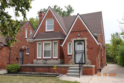 16067 Ellsworth St, Detroit, MI, 48227-1984 | Card Image