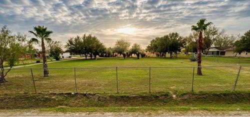 1019 W Mile 14 1/2 N, Weslaco, TX, 78599 | Card Image