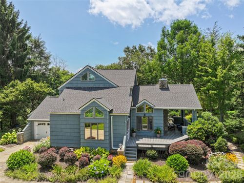 80 Strickland Dr, Waynesville, NC, 28785-9669 | Card Image