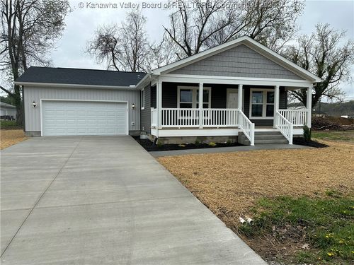 72 Milton Dr, Point Pleasant, WV, 25550-3202 | Card Image