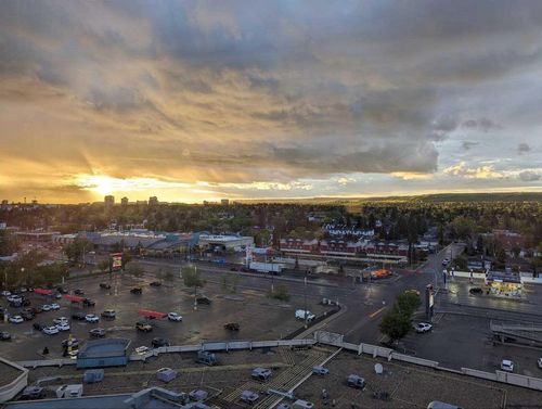 705-1726 14 Ave Nw, Calgary, AB, T2N4Y8 | Card Image