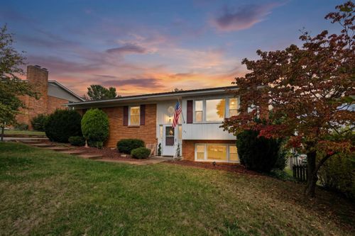 127 River View Dr, VERONA, VA, 24482-2542 | Card Image