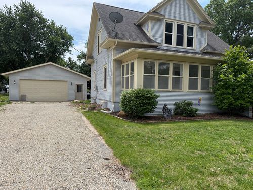 314 Main St, Hooppole, IL, 61258-7700 | Card Image