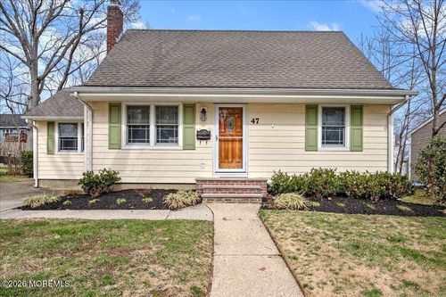 47 Mclean St, Red Bank, NJ, 07701-5631 | Card Image