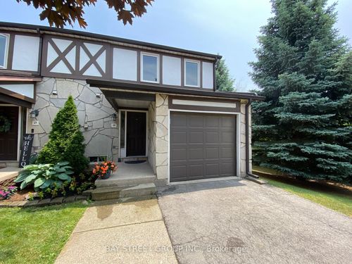 28-2200 Glenwood School Dr, Burlington, ON, L7R4H7 | Card Image