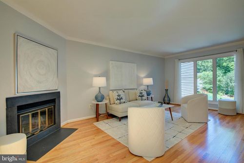 11619 Chapel Cross Way, RESTON, VA, 20194-1243 | Card Image