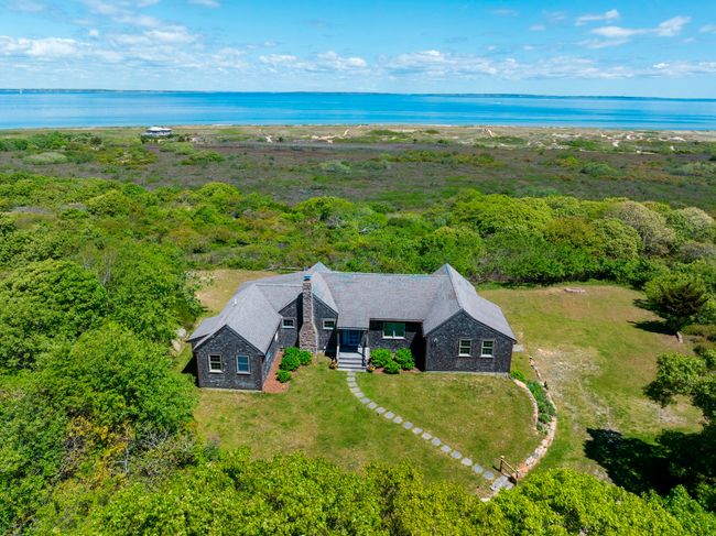 370 Lighthouse Rd, House other with 4 bedrooms, 3 bathrooms and null parking in Aquinnah MA | Image 50