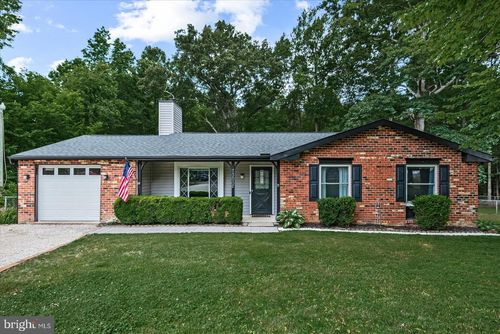 7300 Summertree Dr, NORTH CHESTERFIELD, VA, 23234-5935 | Card Image