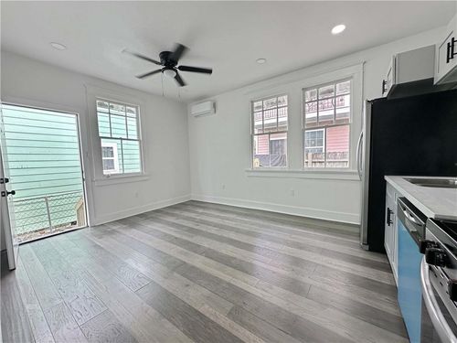 1620 Rev John Raphael Jr Way, New Orleans, LA, 70113-2818 | Card Image