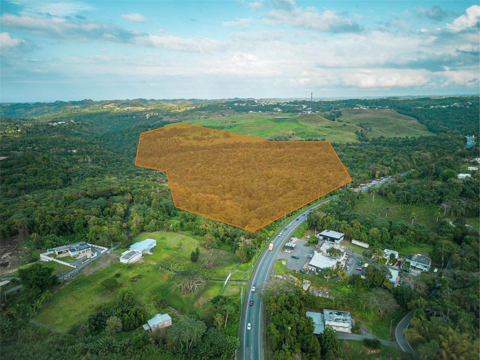 Terreno en venta en CAMUY, BO. QUEBRADA