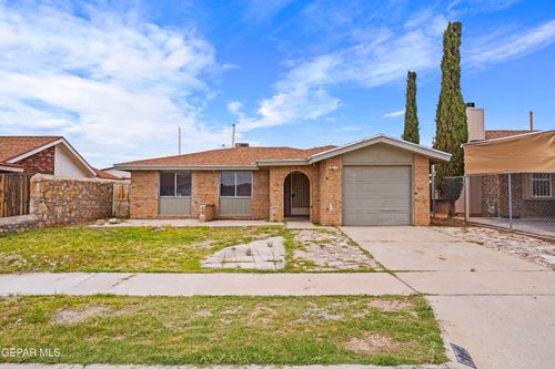 6713 Heartstone Ct, El Paso, TX, 79924-1689 | Card Image