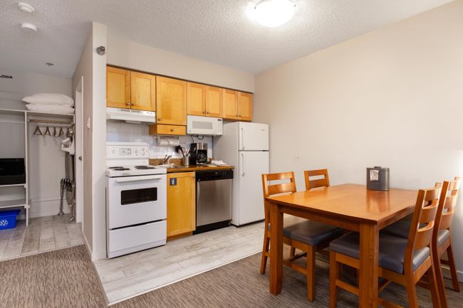 257 - 4429 Sundial Place, Condo with 1 bedrooms, 2 bathrooms and null parking in Whistler BC | Image 4