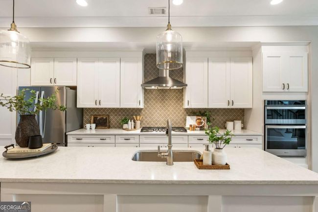 6613 Encore Blvd, Townhouse with 3 bedrooms, 4 bathrooms and 2 parking in Atlanta GA | Image 15