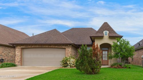 308 Overbrook Dr, Broussard, LA, 70518-4986 | Card Image
