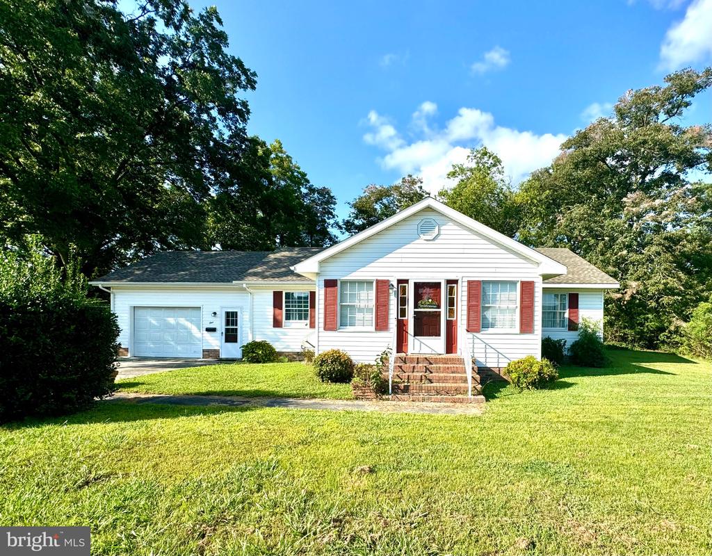 Minden Ave, Crisfield, MD 21817