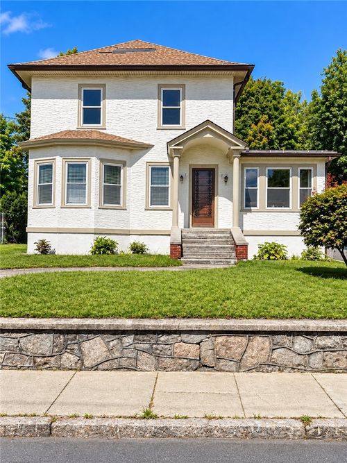 97 Clyde Street, West Warwick, RI, 02893 | Card Image