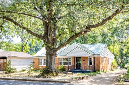 830 Colonial Rd, Memphis, TN, 38117-5135 | Card Image