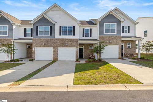 15 Loebner Ln, Simpsonville, SC, 29680-7490 | Card Image