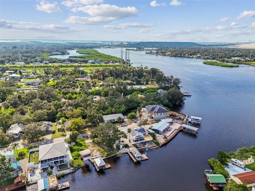 9914 Alavista Dr, GIBSONTON, FL, 33534-4400 | Card Image