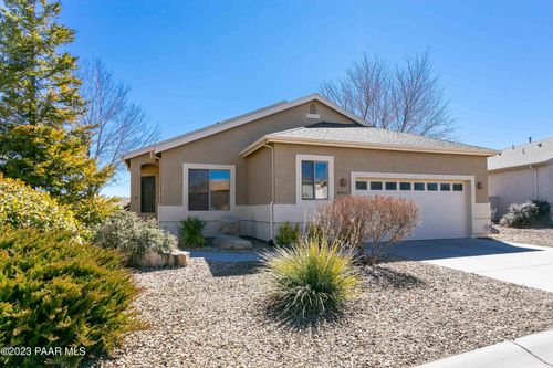 6913 E Voltaire Dr, Prescott Valley, AZ, 86314-5838 | Card Image