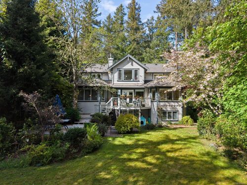 627 Downey Rd, North Saanich, BC, V8L5M6 | Card Image