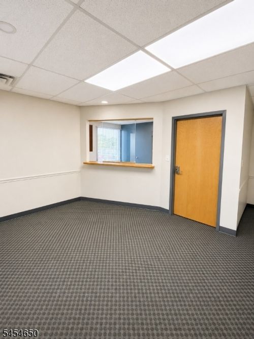 312 Belleville Tpke, North Arlington, NJ, 07031-6463 | Card Image