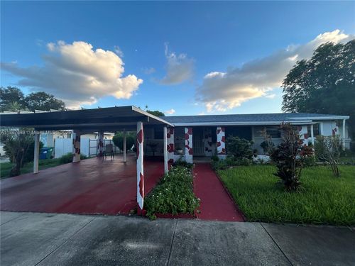 2250 Nw 178th St, Miami Gardens, FL, 33056-3620 | Card Image