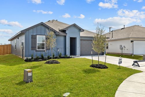 1702 Miller Ter, Lockhart, TX, 78644-5254 | Card Image