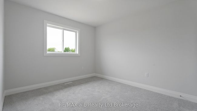 99 Cayley St, House other with 4 bedrooms, 3 bathrooms and 2 parking in Norwich ON | Image 13