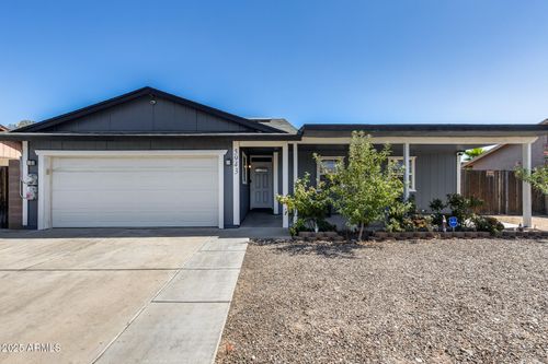 5943 W Monte Cristo Ave, Glendale, AZ, 85306-2310 | Card Image