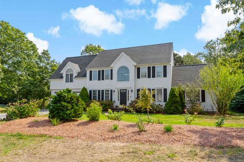 1 Lichen Lane, Forestdale, MA, 02644 | Card Image