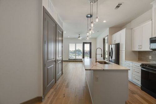 4465-2700 Old Denton Rd, Carrollton, TX, 75007-6491 | Card Image