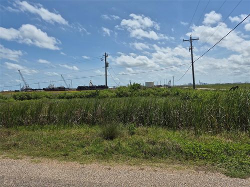 1216 Gulfview Ln, Freeport, TX, 77541 | Card Image