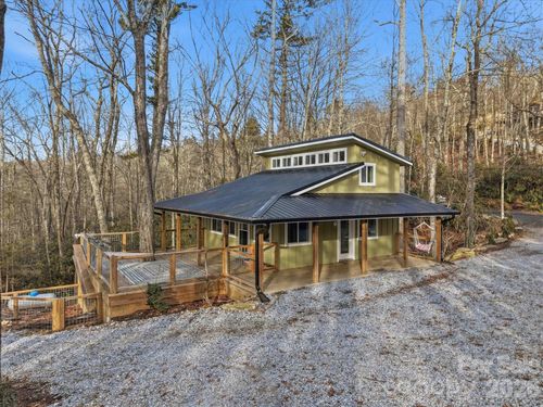 7039 Joe Bowman Ave, Newland, NC, 28657-7264 | Card Image