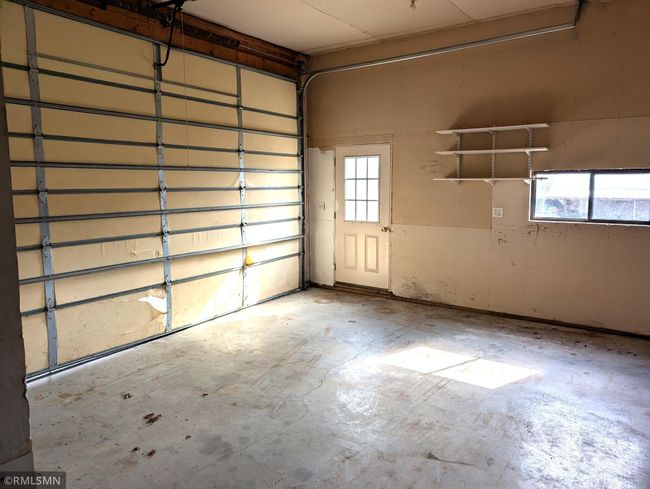Insulated 10.5x16 door | Image 8