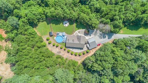 654 Appaloosa Ridge Rd, Wilkesboro, NC, 28697-7179 | Card Image