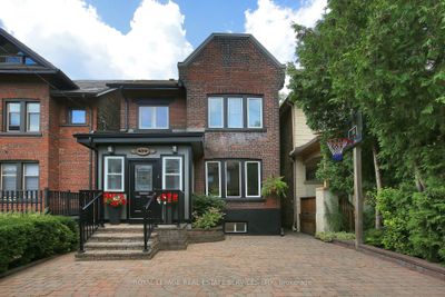 32 Coady Ave, House other with 4 bedrooms, 2 bathrooms and null parking in Toronto ON | Image 2