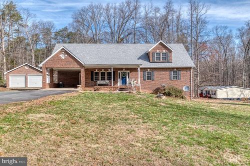 3220 Courtney School Rd, MIDLAND, VA, 22728-2411 | Card Image