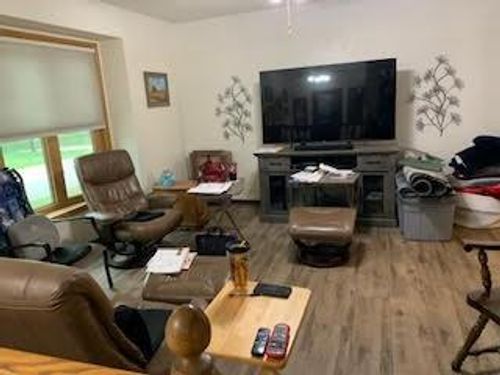 320 N Cleveland Ave, Belton, MO, 64012-1876 | Card Image