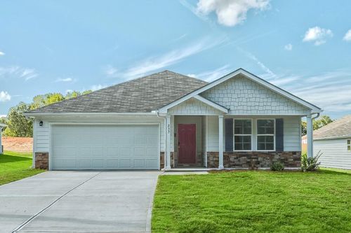 233 Woodlake Lndg, Hartwell, GA, 30643-7660 | Card Image