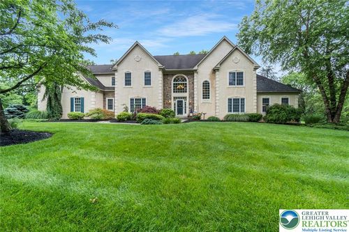 60 Melchor Dr, Williams Twp, PA, 18042-8772 | Card Image