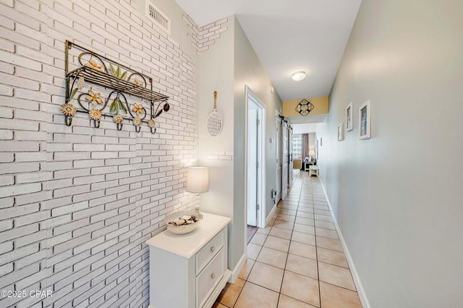 UNIT-1125 - 9900 S Thomas Dr, Condo with 1 bedrooms, 2 bathrooms and null parking in Panama City Beach FL | Image 5