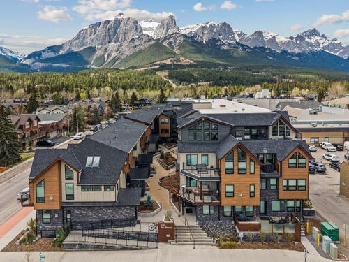 208-810 7 St, Canmore, AB, T1W0N4 | Card Image