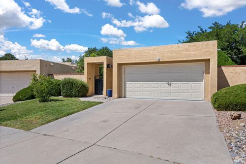 10321 Camino Del Oso Ne, Albuquerque, NM, 87111-3780 | Card Image