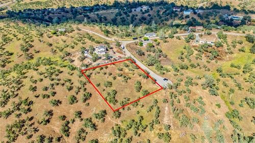 2480 Medina Court, La Grange, CA, 95329 | Card Image