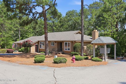 253 Tall Trees Dr, Pinehurst, NC, 28374-8526 | Card Image