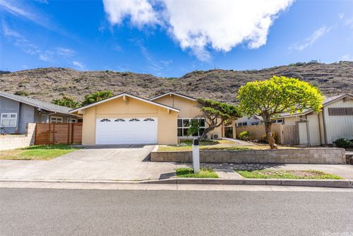 1069 Lunalilo Home Rd, Honolulu, HI, 96825-2741 | Card Image