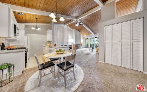 unit-319-6415 Green Valley Cir, Culver City, CA, 90230-8069 | Card Image