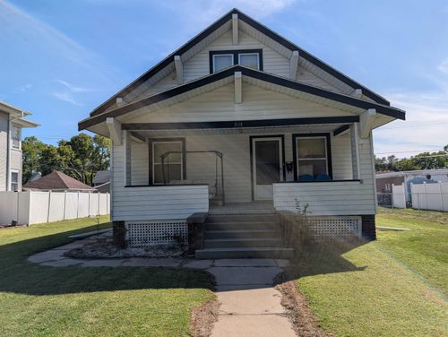 2115 9th St, Columbus, NE, 68601-5805 | Card Image